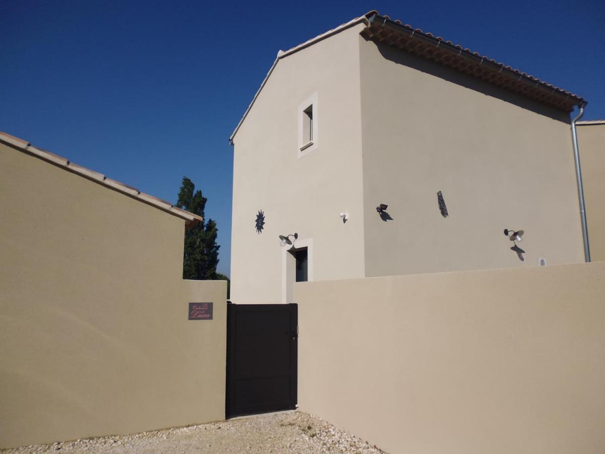 Willa Le Cabanon De Laura LʼIsle-sur-la-Sorgue Zewnętrze zdjęcie